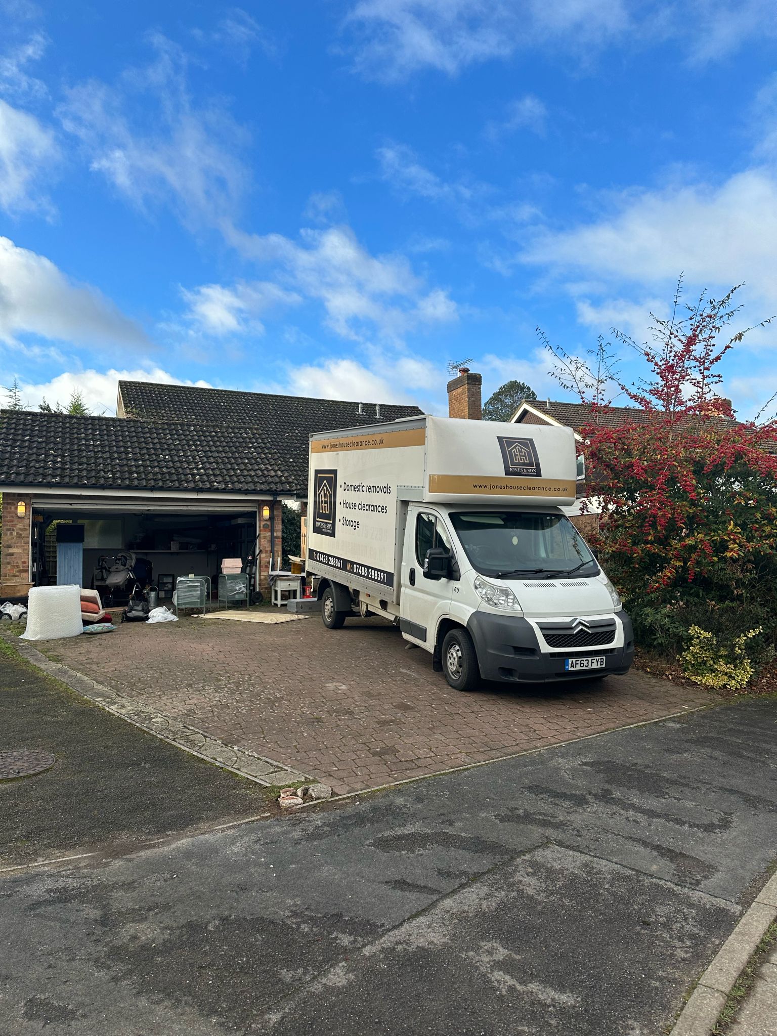 WhatsApp Image 2024 04 17 at 20.20.37 - Jones and Sons Removals WhatsApp Image 2024 04 17 at 20.20.37 - Jones and Sons Removals