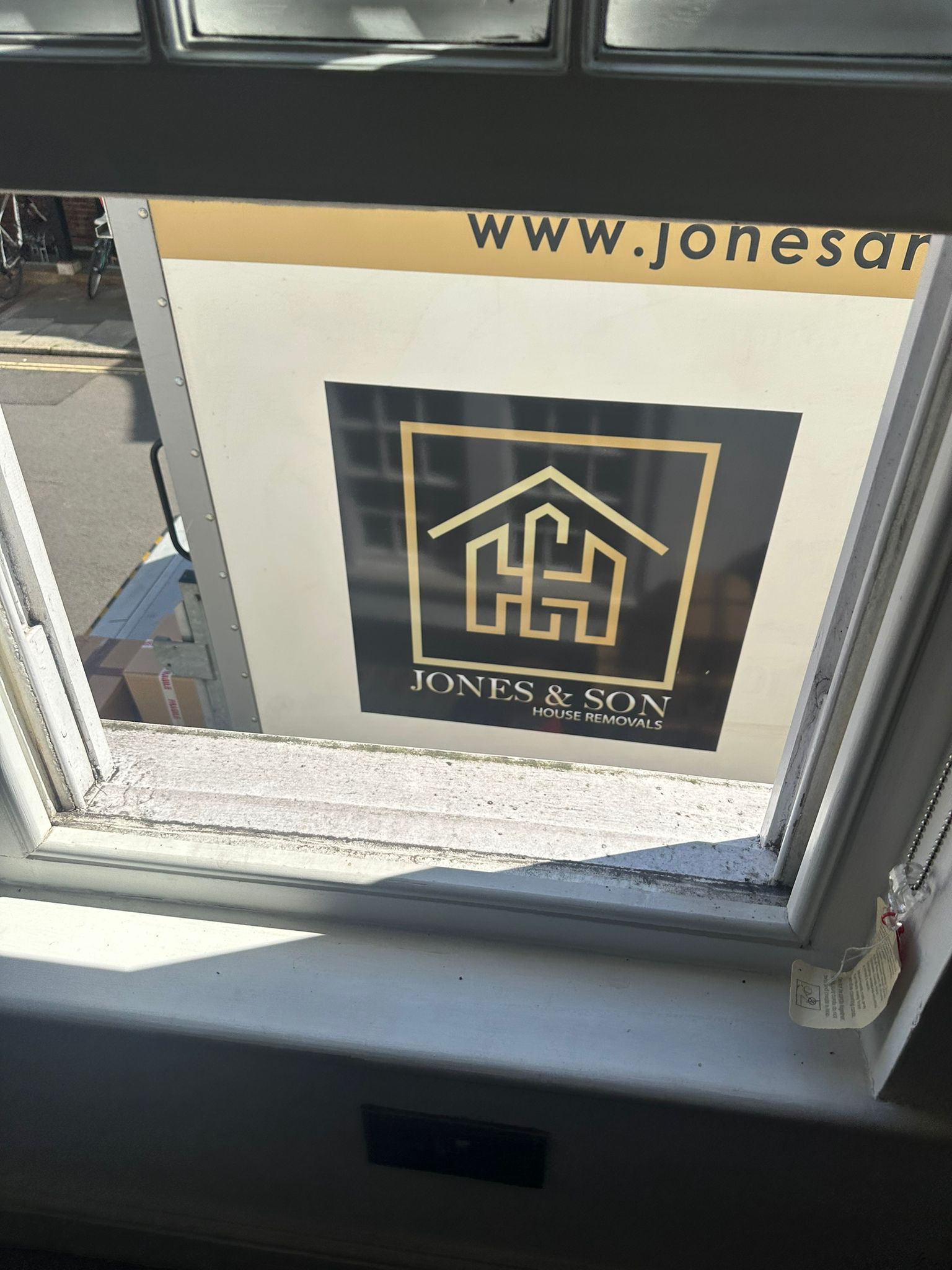 WhatsApp Image 2024 06 06 at 09.40.02 3 - Jones and Sons Removals