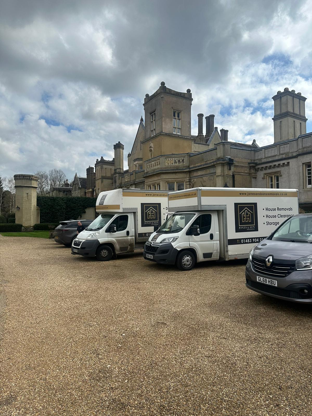 WhatsApp Image 2024 06 06 at 09.43.12 - Jones and Sons Removals